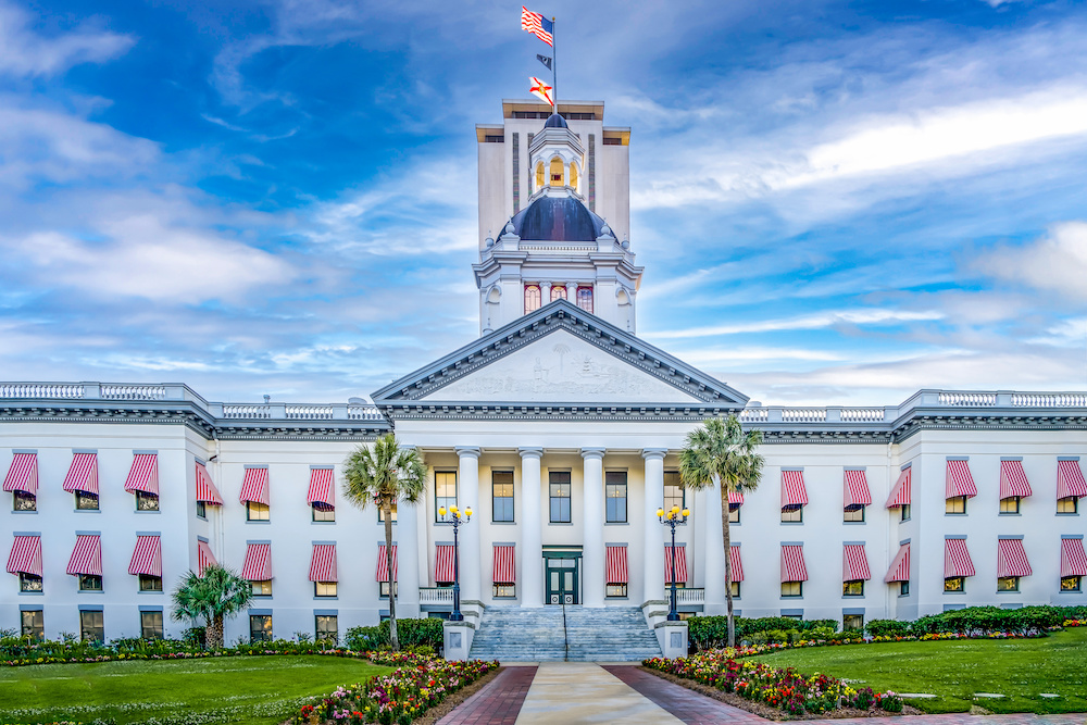 A nice warm evening in Tallahassee on a very busy street while taking this shot.